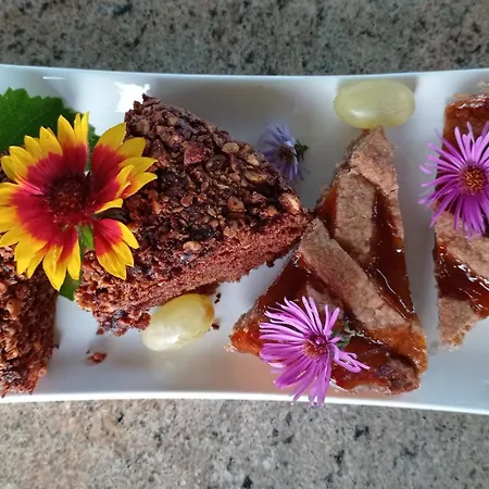 La Casa Dei Masue' منزل ريفي ألبا