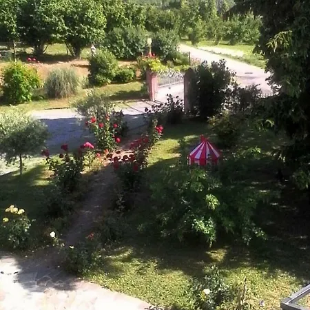 منزل ريفي La Casa Dei Masue'