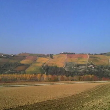La Casa Dei Masue' Kır Evi Alba (Piedmont)